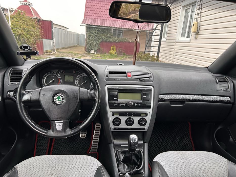 Октавіа а5 vrs 2.0tdi 175к.с. 125кіловат