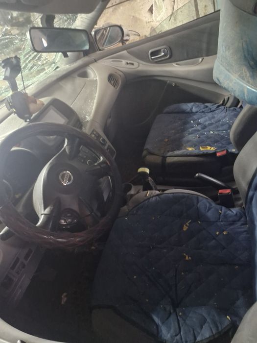 Нисан Альмера Тино