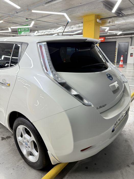 Nissan Leaf 2014