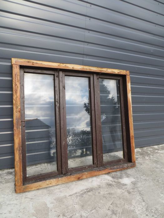 Okno drewniane z demontażu 130x114