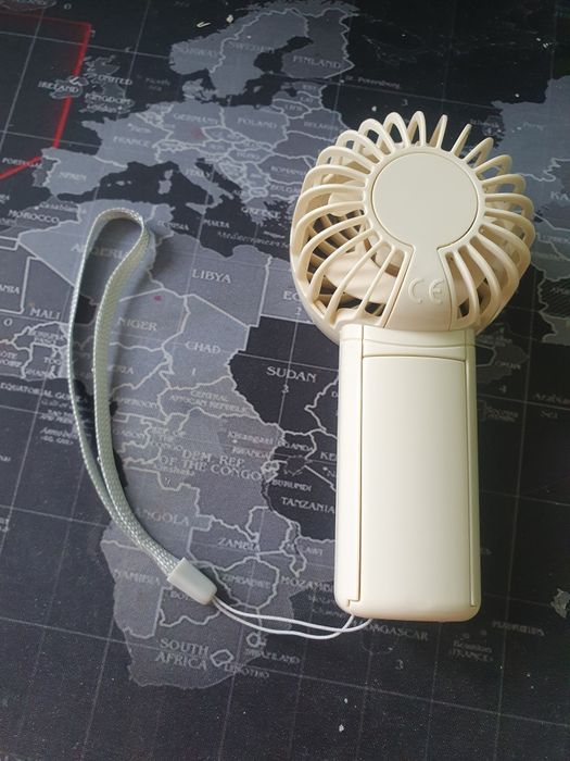 Продам ручной вентилятор, веер