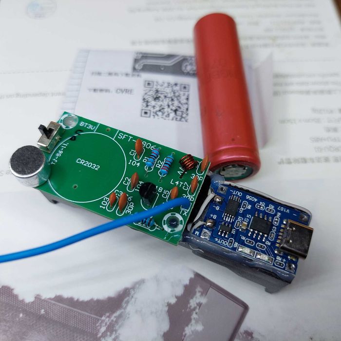 ФМ Микрофон с радио передатчиком под аккумулятор 18650 прослушка HQ