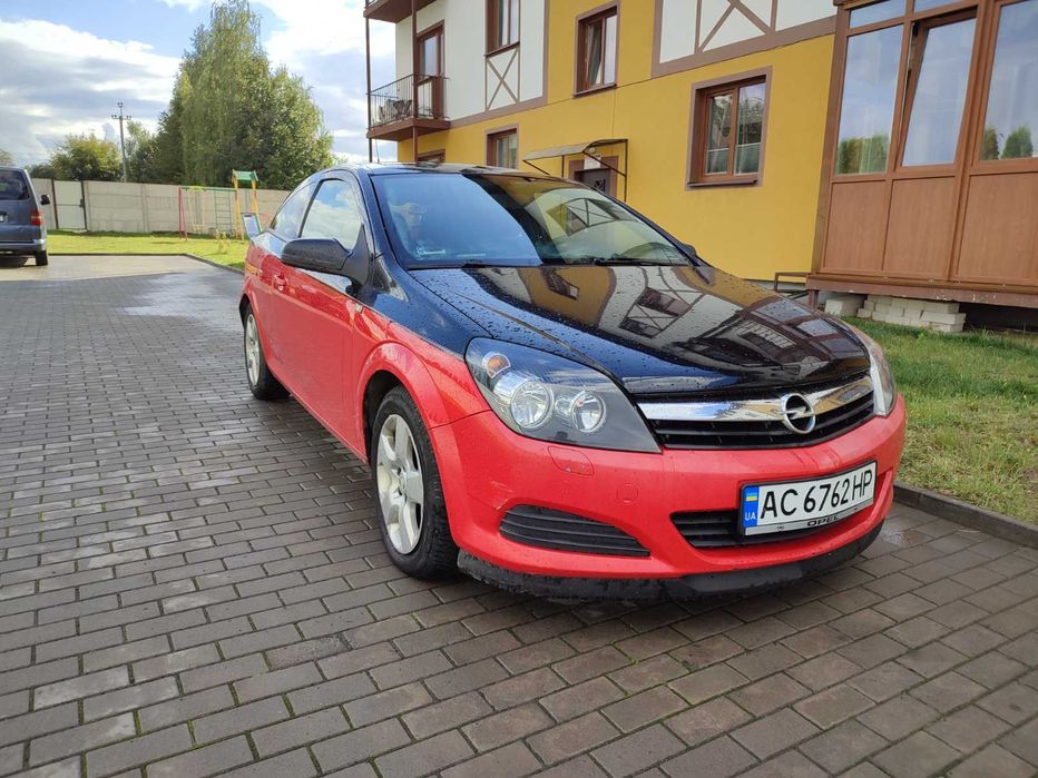 Opel Astra H GTC 2006 1.9 CDTi КПП-М 6