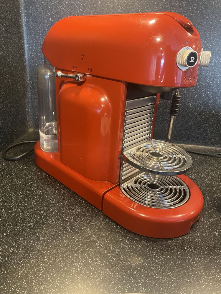 Maquina de cafe topo de gama nespresso