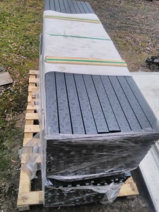 Słupki Słupek do paneli Ogrodzenia Panelowe 60x40x2mm H230 RAL7016 2mm