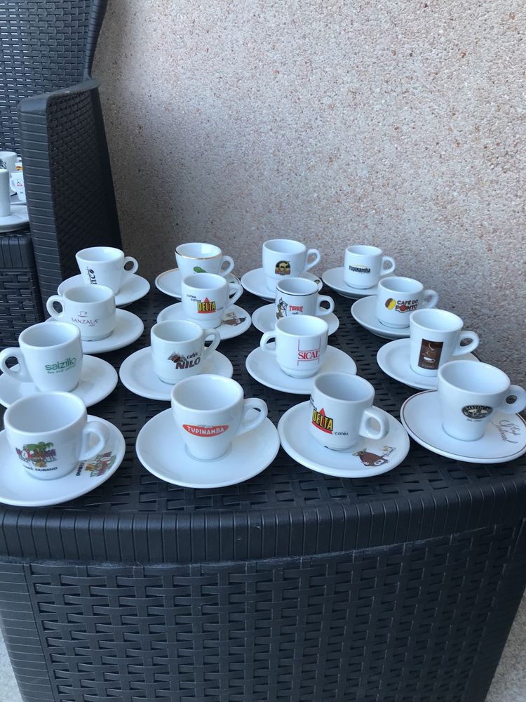 Chávenas de café