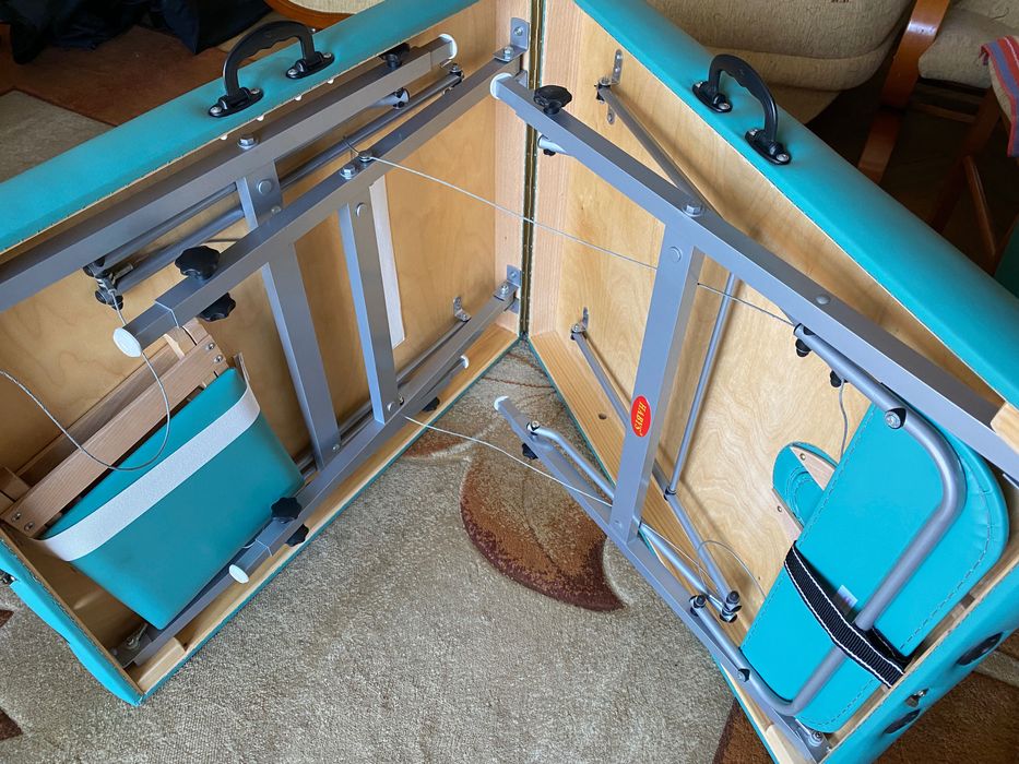 Stół do masażu Medmal firmy HABYS + pokrowiec i dodatki.