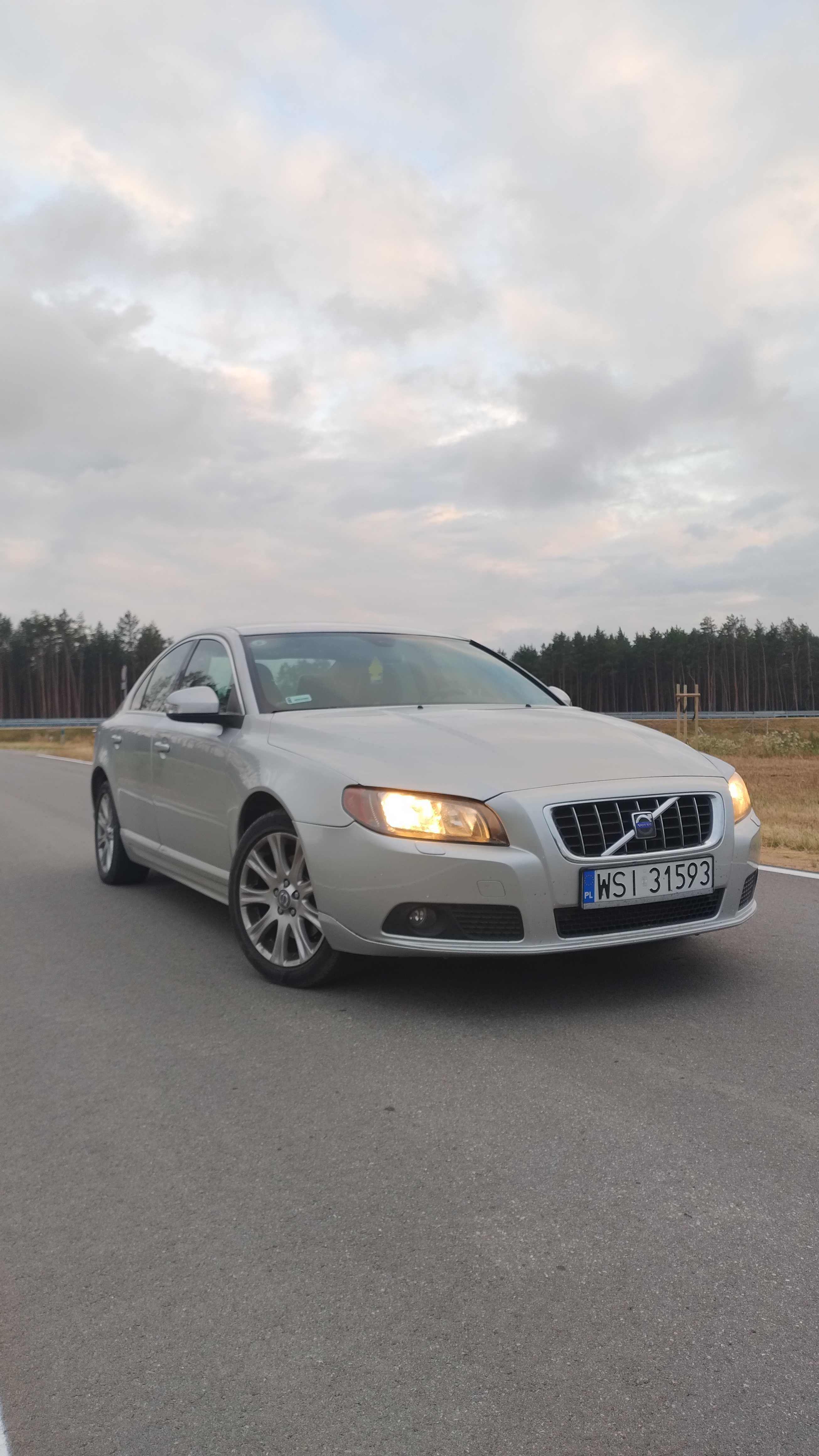 Volvo S80II 2.4 D5 215KM