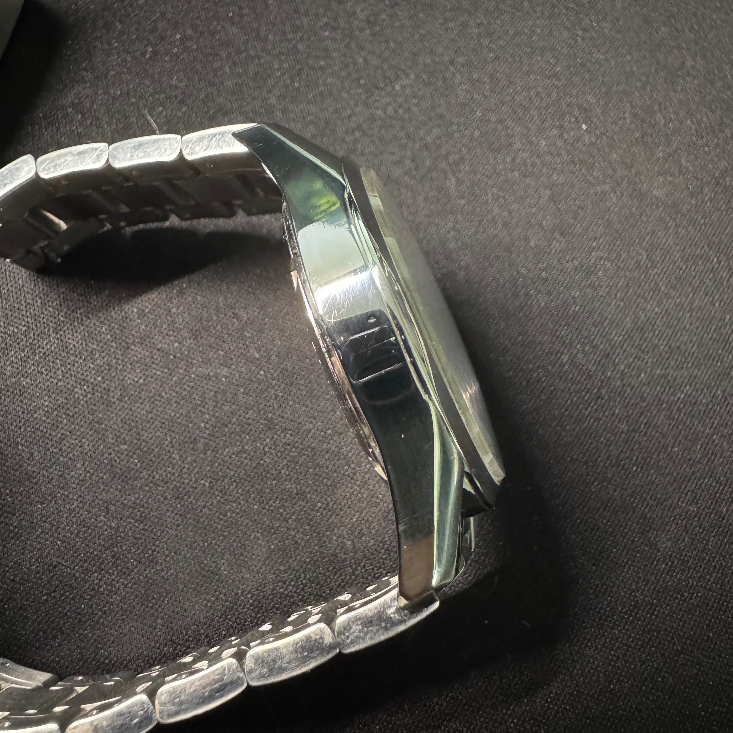 Rzadki TAG Heuer Carrera Calibre 5 WV211D full set masa perłowa