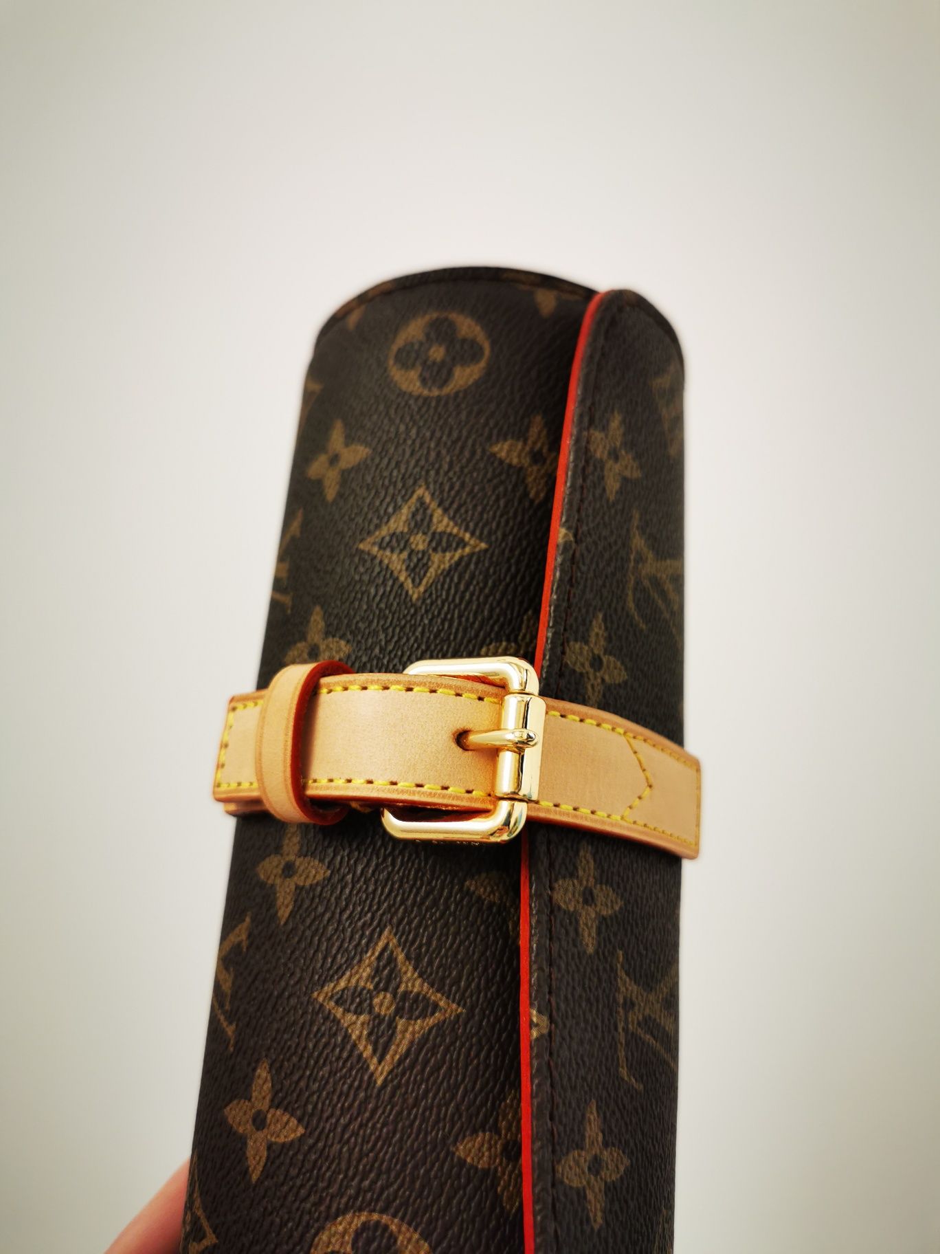 Louis Vuitton watch 3 case etui torebka