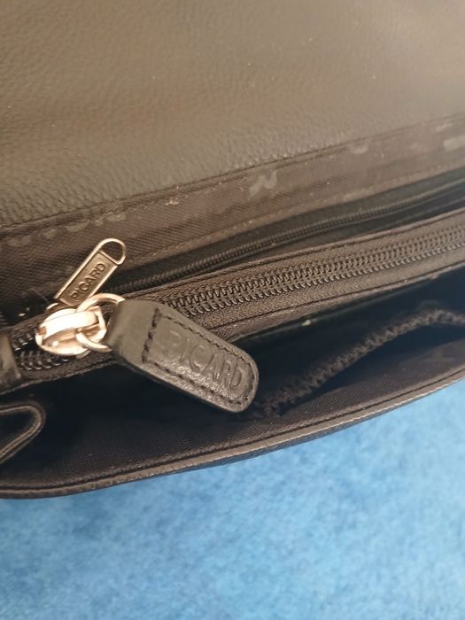 Барсетка шкіряна Picard