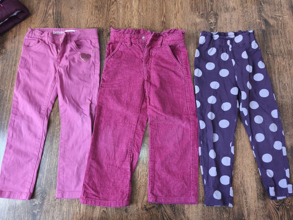 Zestaw trzech par spodni rozmiar 104