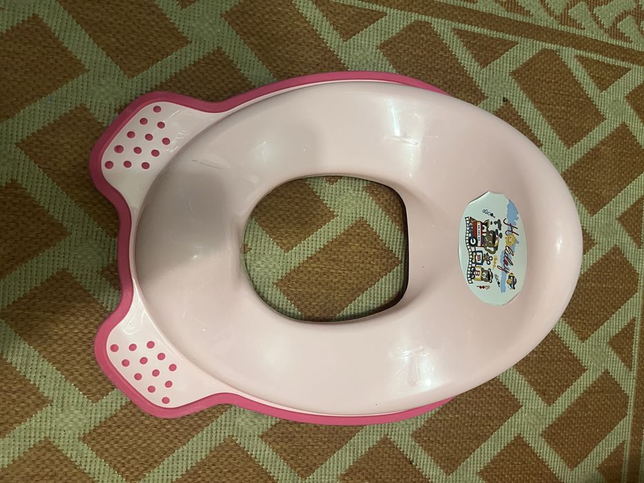 Продам детское сиденье для унитаза