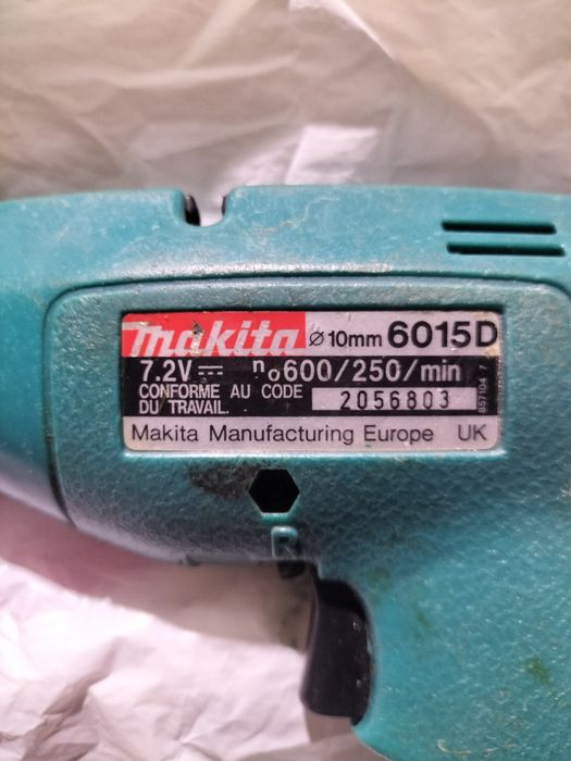 Wkrętarka Makita 6015d