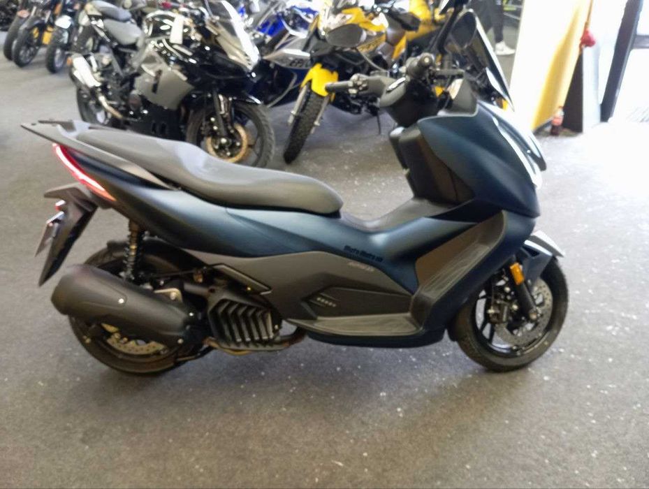 Скутер ZONTES ZT125-D