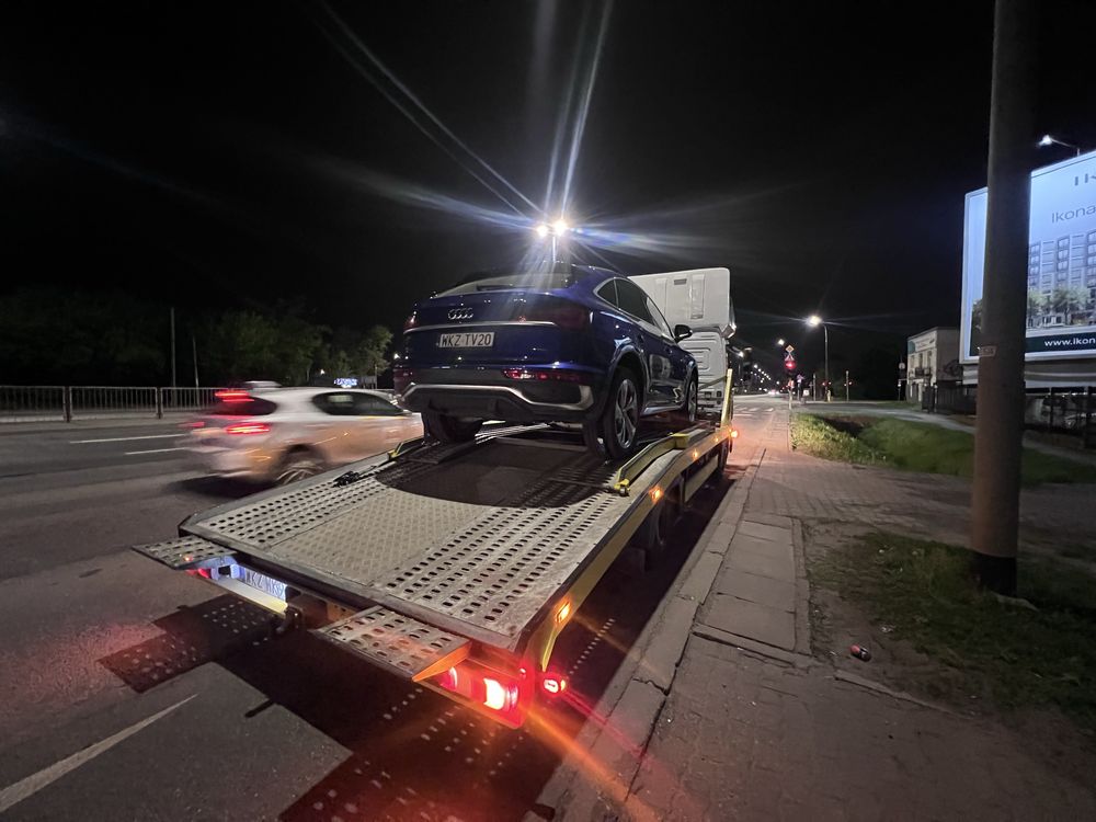 Mercedes Atego autolaweta pomoc drogowa