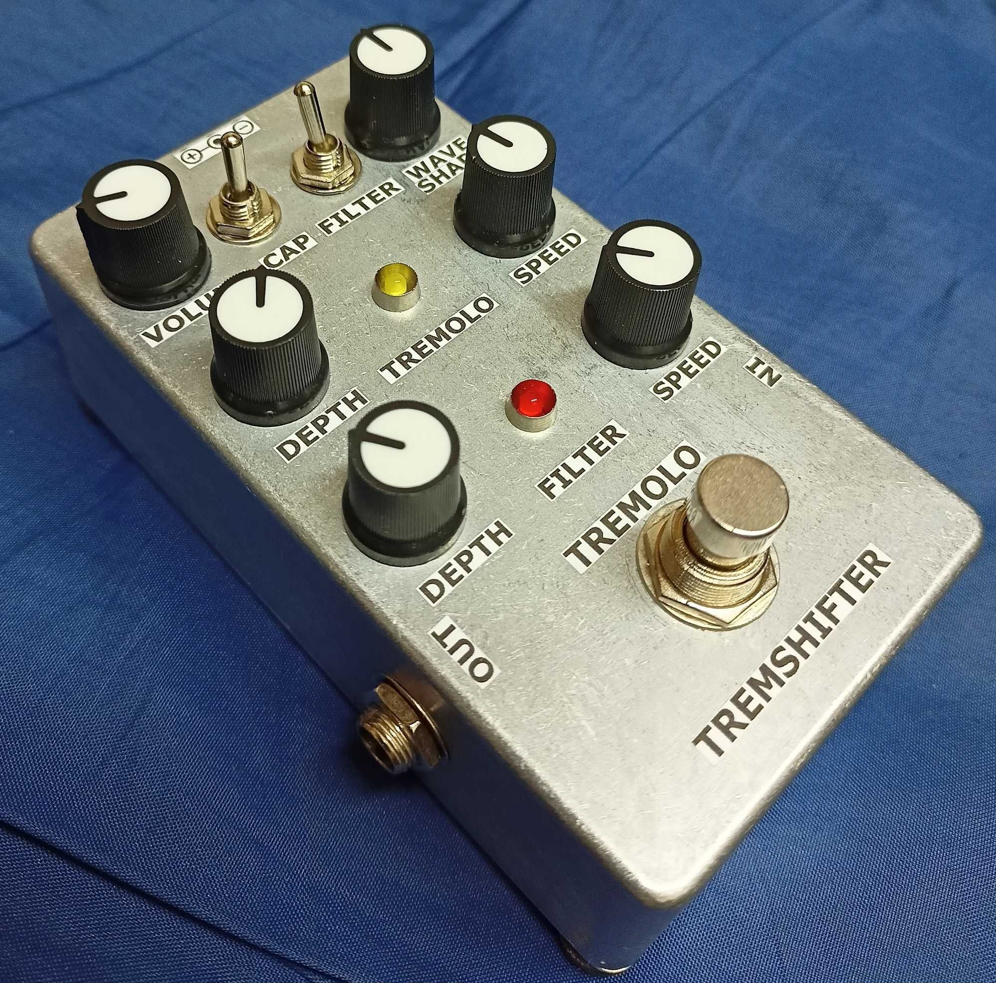 Efekt gitarowy Tremshifter Tremolo (klon)