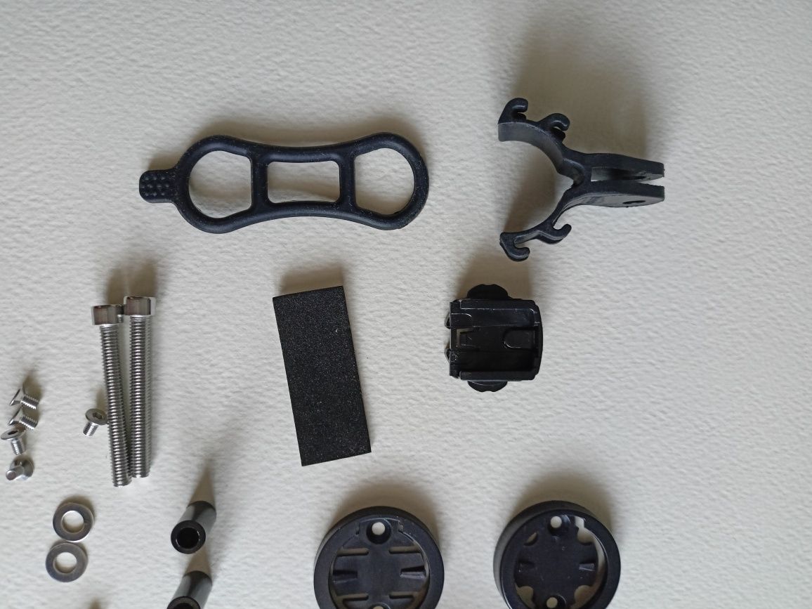Uchwyt do roweru na telefon i nawigację  wahoo, garmin