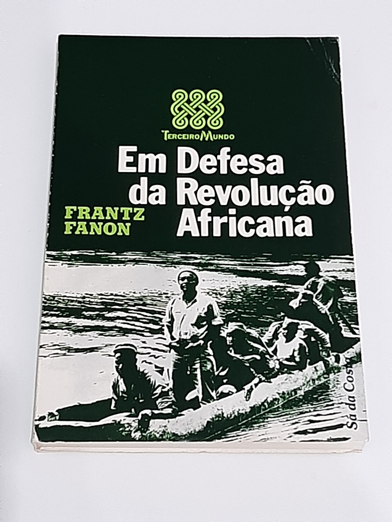 Franz Fanon - Em Defesa da Revolução Africana - Portes Gratuitos
