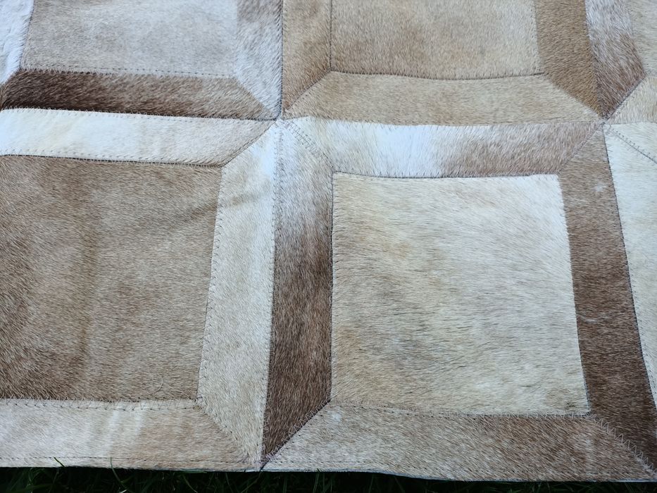 Duży dywan skóra bydlęca patchwork