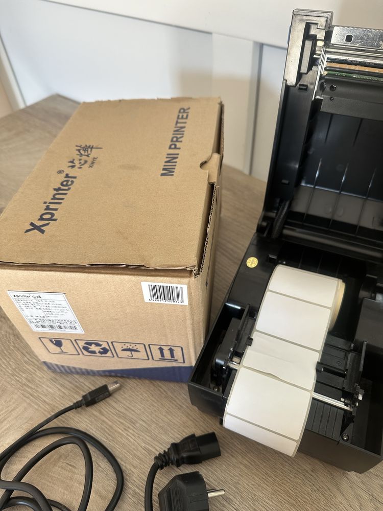 Термопринтер для чеків Xprinter XP-365B