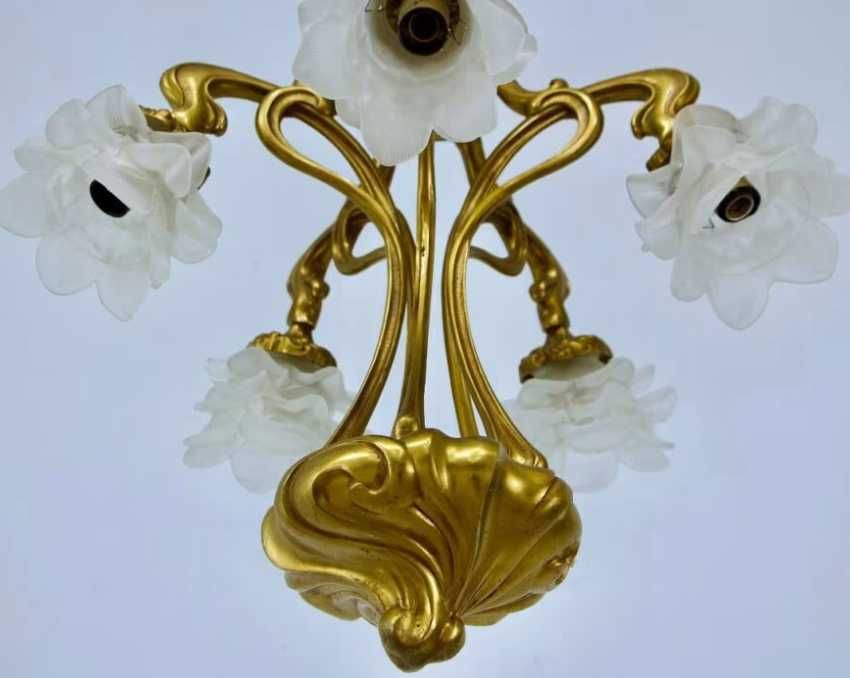 Антикварна люстра, готика, Ар-нуво, модерн