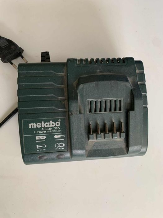 Зарядний пристрій Metabo ASC30-36
