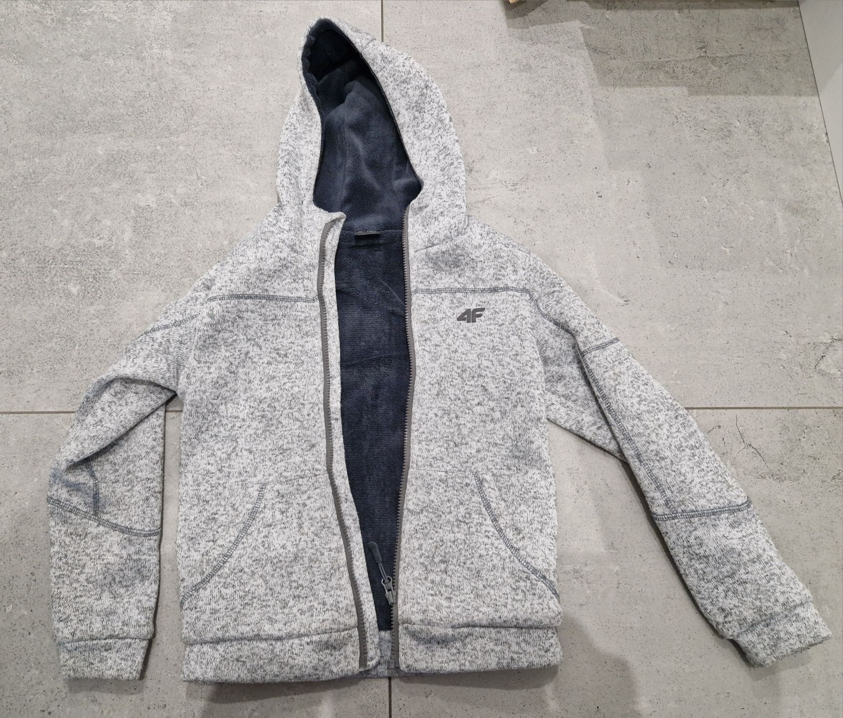 Bluza 4f na 152 cm