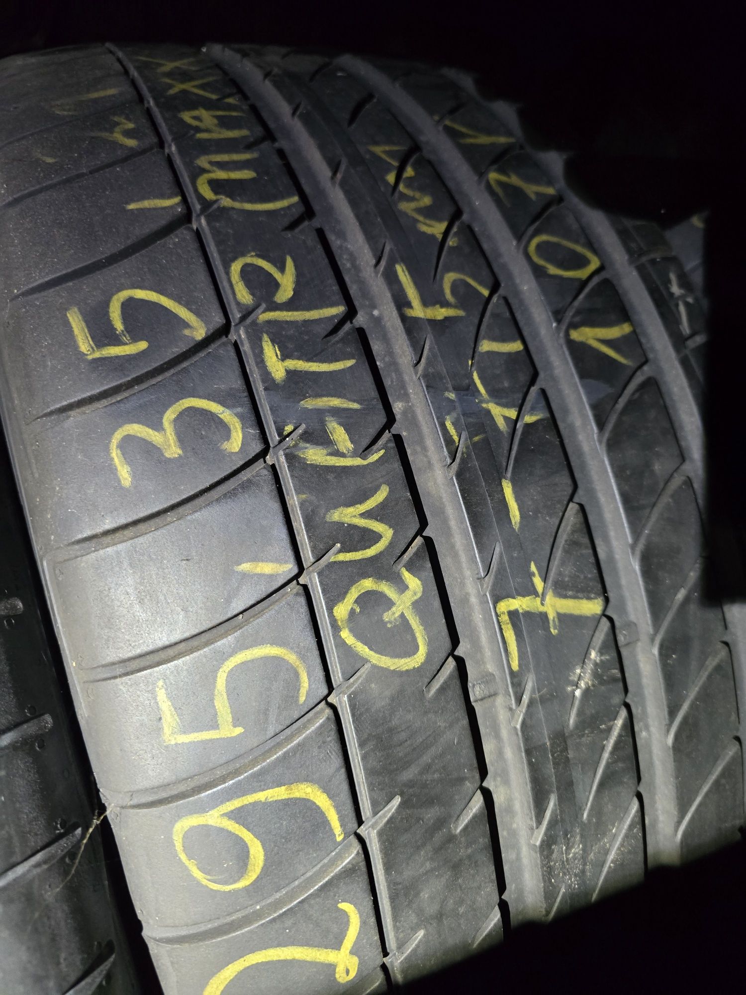 295/35/21 Dunlop Quartromaxx para 7_7,5mm  jak nowe z 19 r