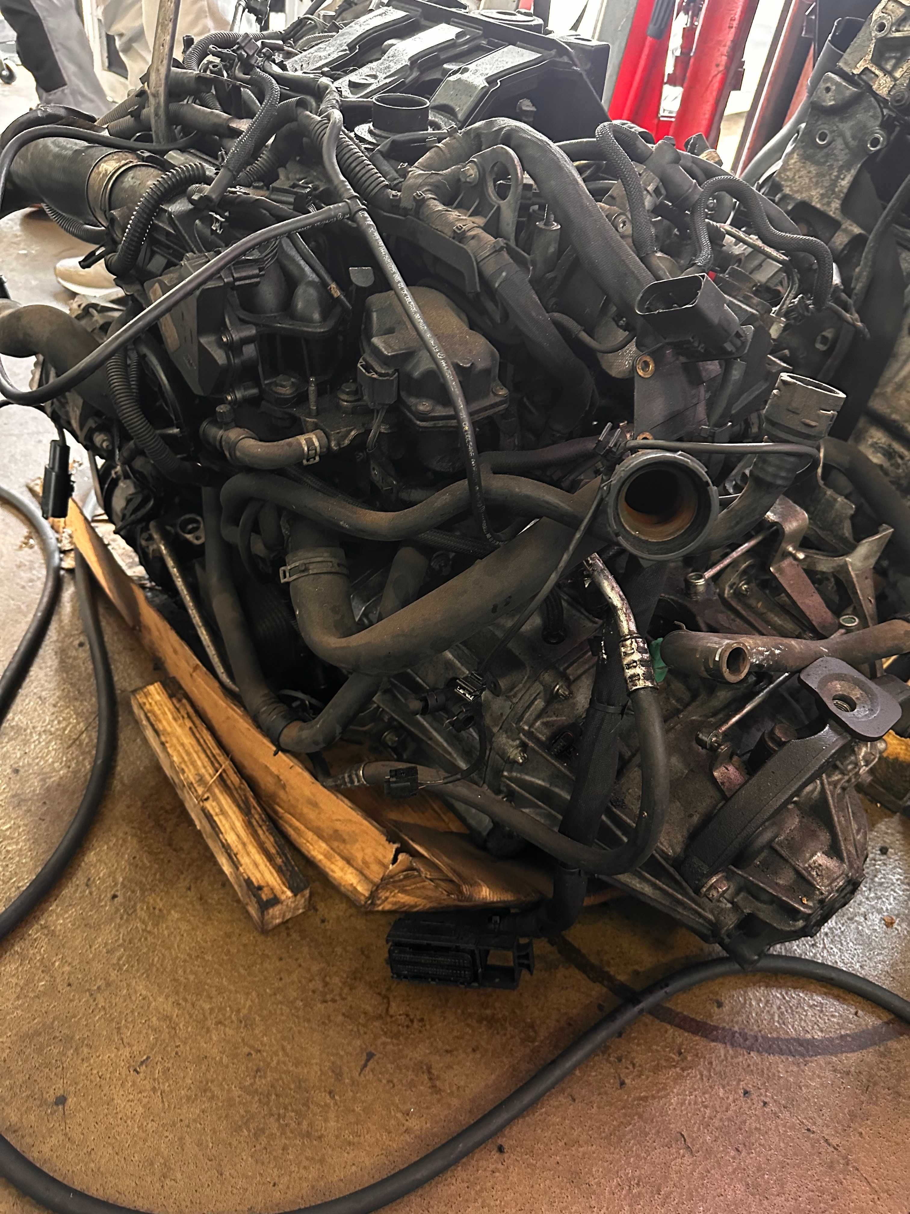 MOTOR MERCEDES-BENZ VITO W447 111 CDI