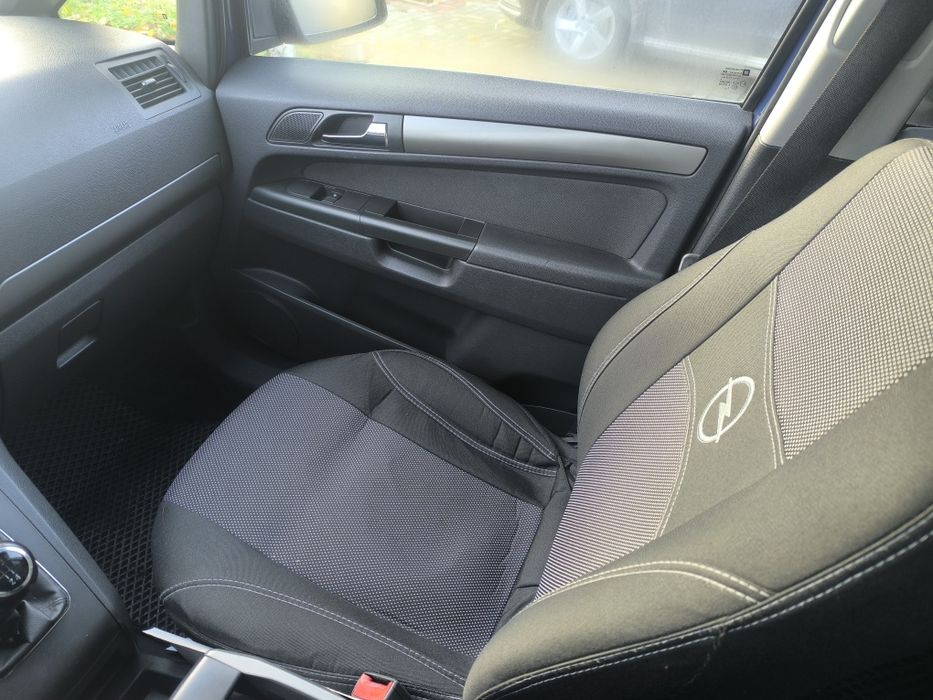 Продам.Обмін. Опель зофіра