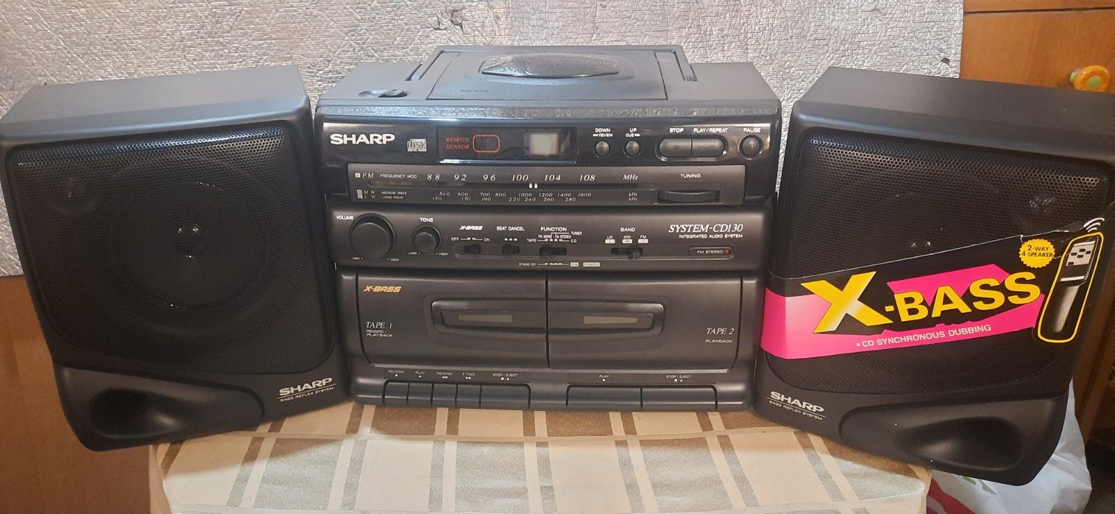 НОВЫЙ, магнитофон SHARP-CD130H.