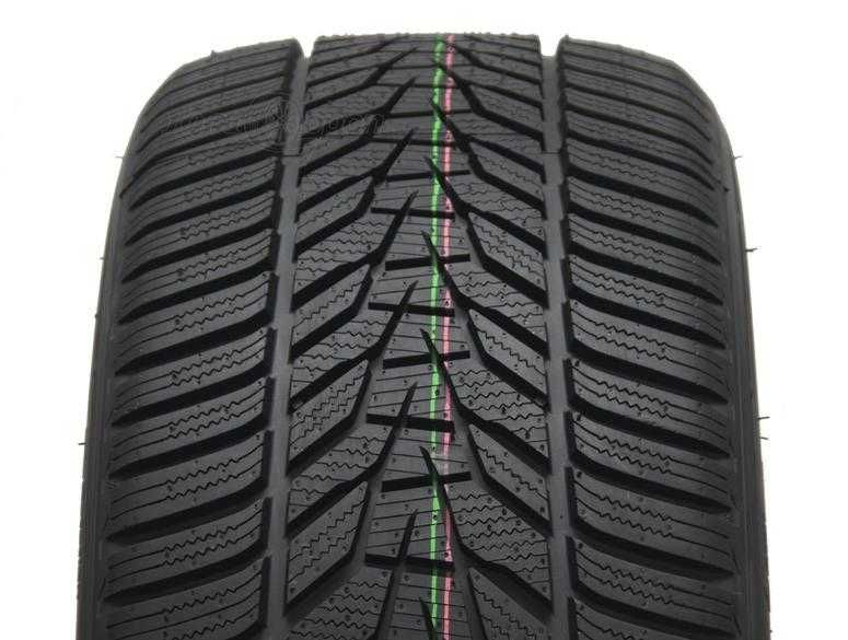 1x Opona zimowa HANKOOK WINTER I*CEPT EVO3 W330 245/45R18