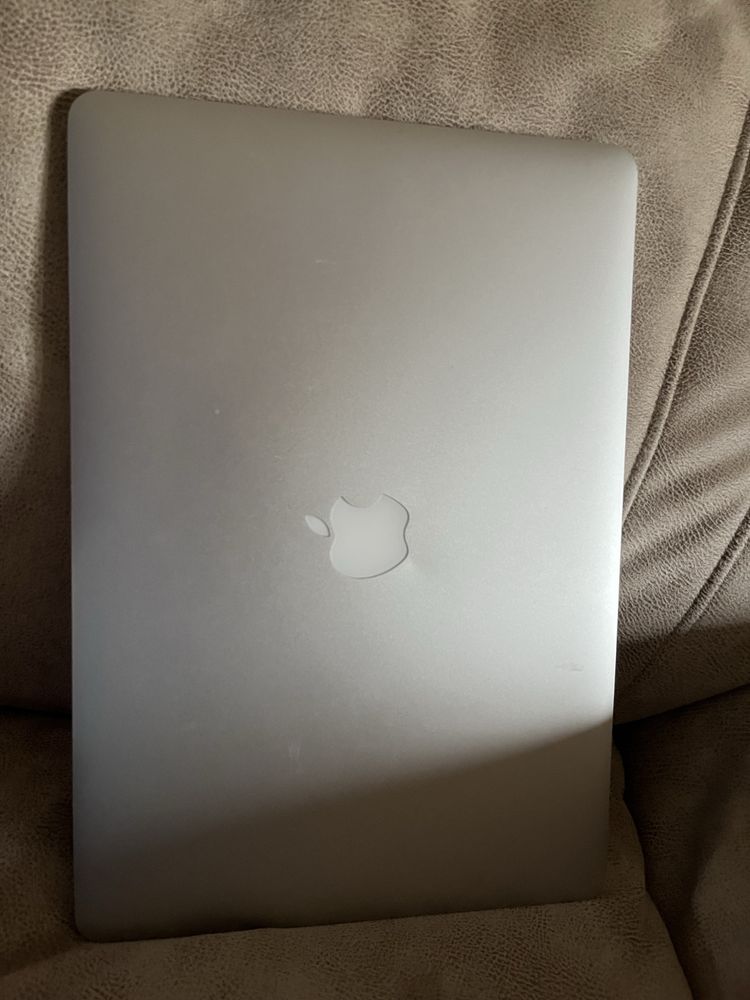 Apple macbook pro