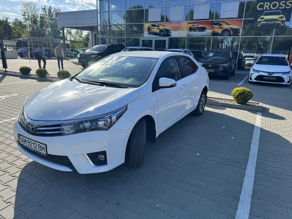 Тойота корола Toyota corolla