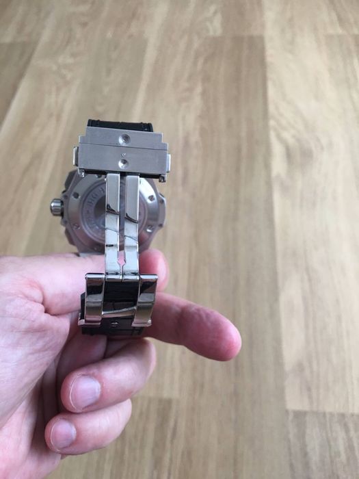 Ручний чоловічій  годдиник