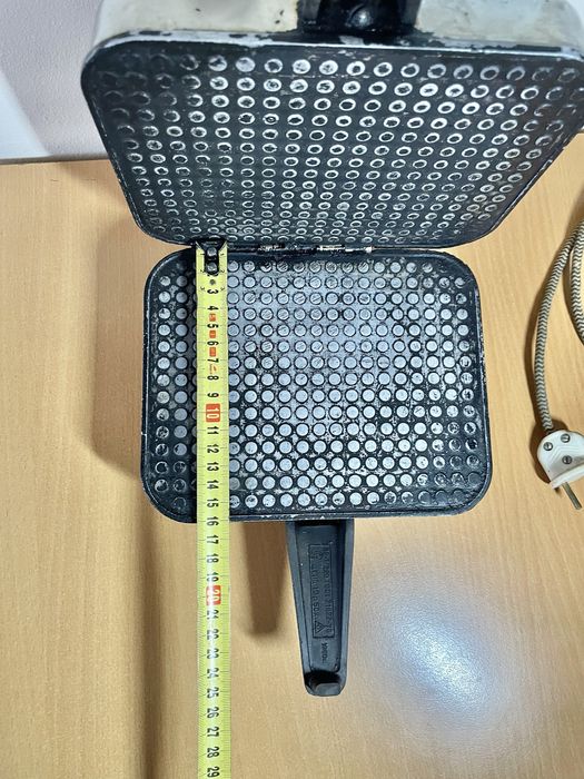 Електровафельниця СРСР 1 кіловат