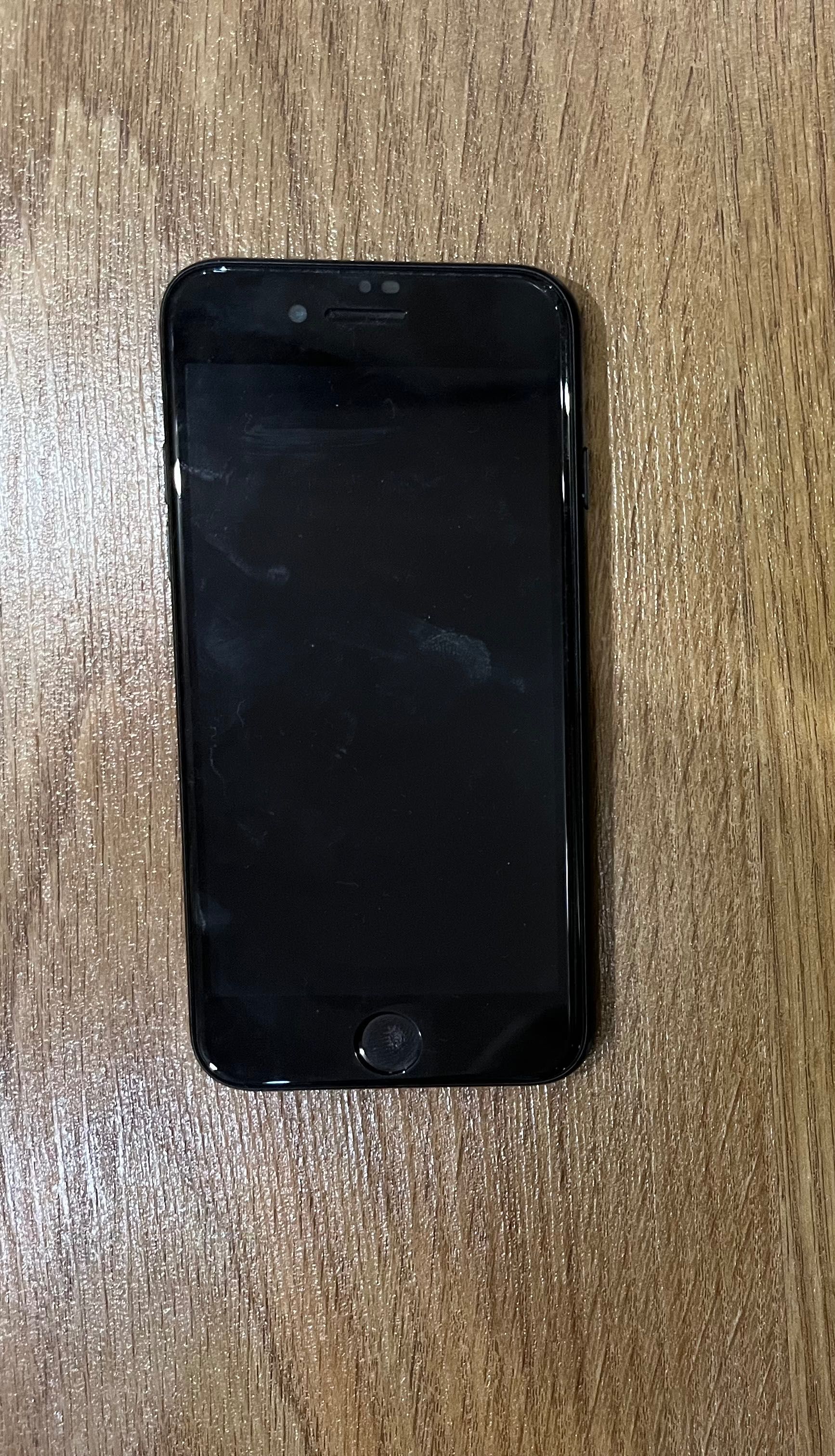 iPhone SE 2020, 64 гб, Black, в гарному стані, Neverlock