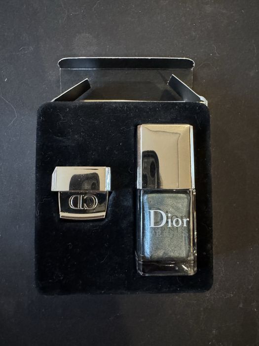 Лак/гель для нігтів Діор/Dior. Майже всі 1 використання