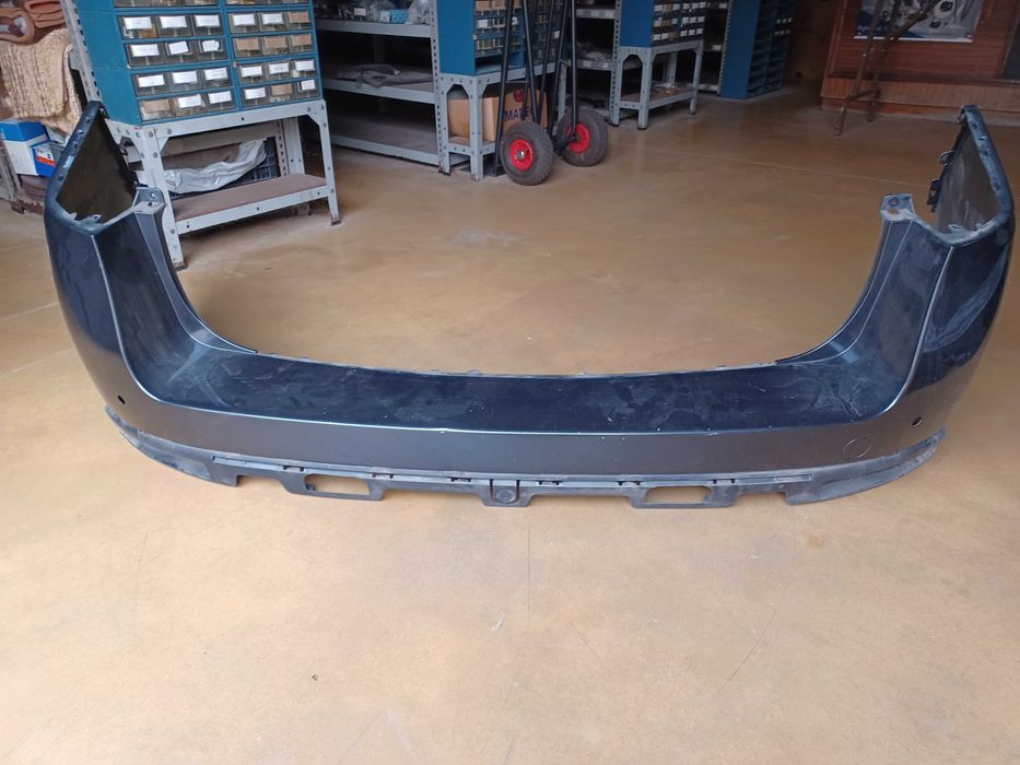 Parachoques Traseiro Peugeot 508 RXH 2014 – Em bom estado!