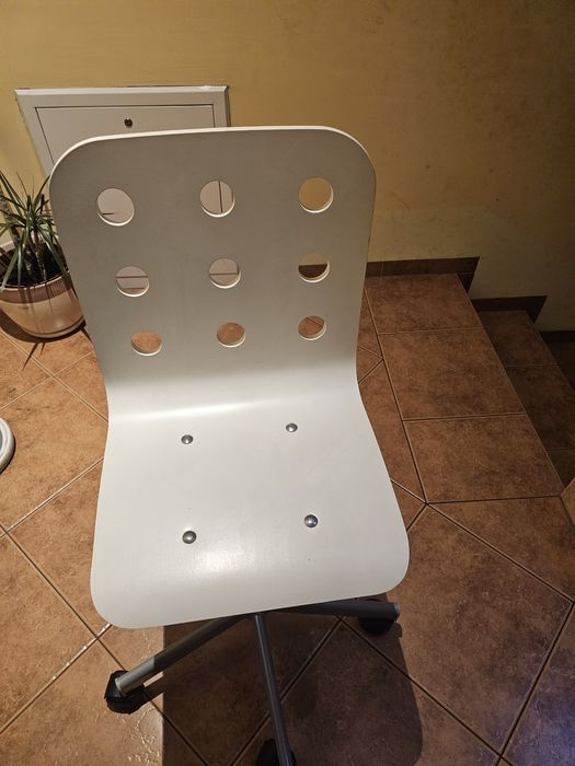 Krzesełko krzesło biurowe IKEA białe dla dziecka