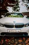 Samochód do ślubu /Auto do ślubu. Białe BMW Limuzyna M pakiet 2023r