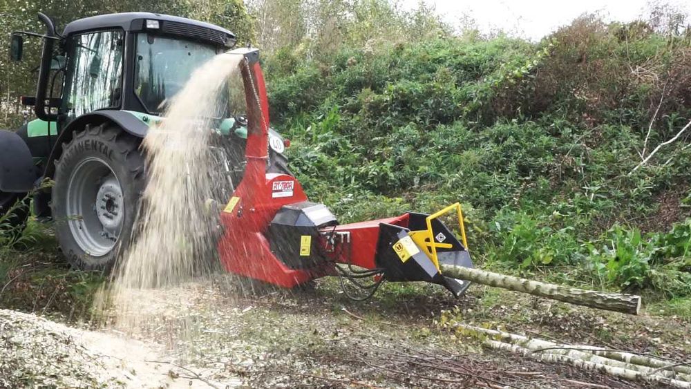 Rębak tarczowy REMET RT-720 == rozdrabniacz do gałęzi == NOWY