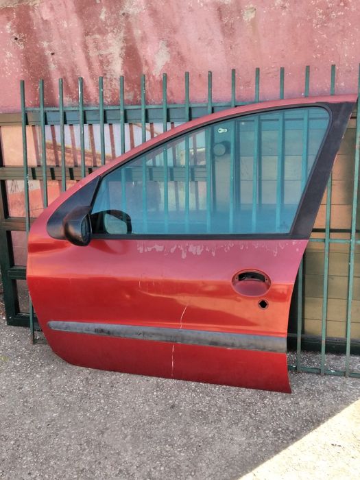 Porta Portas Nuas Peugeot 206 5 Portas Modelo 1998 a 2005 Cor Bordeux