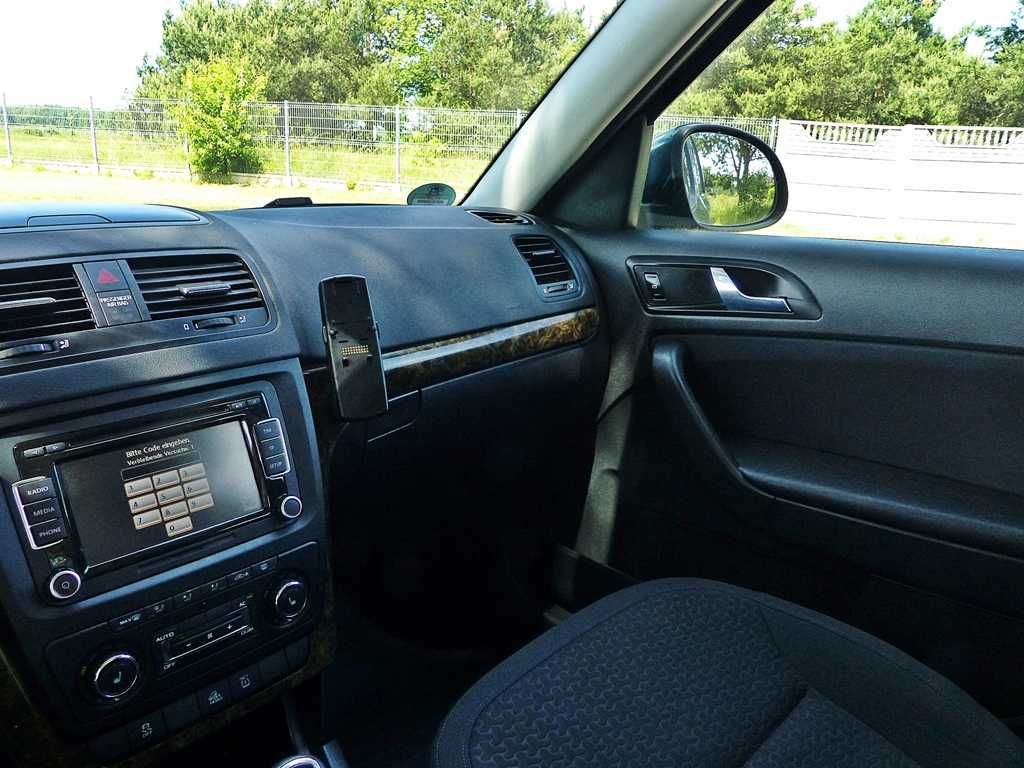 Skoda Yeti 2.0 TDI*4x4*EXPERIENCE*Climatronic*Alu*Xenon*Panorama*Elekt