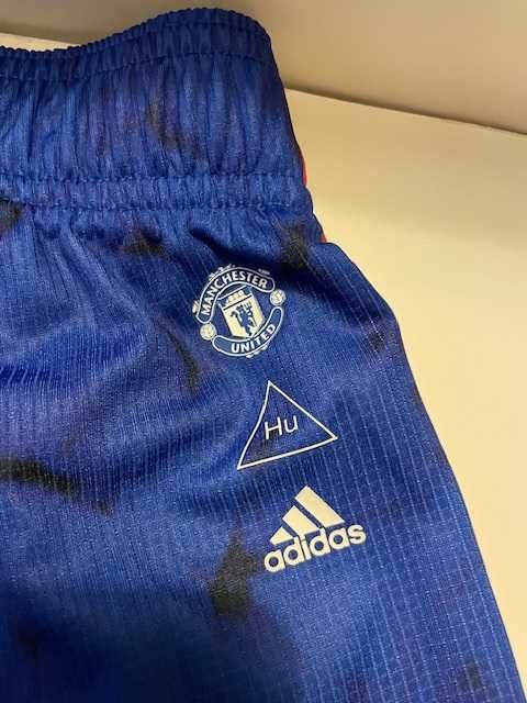 Spodenki piłkarskie Manchester United Human race S nowe z metką