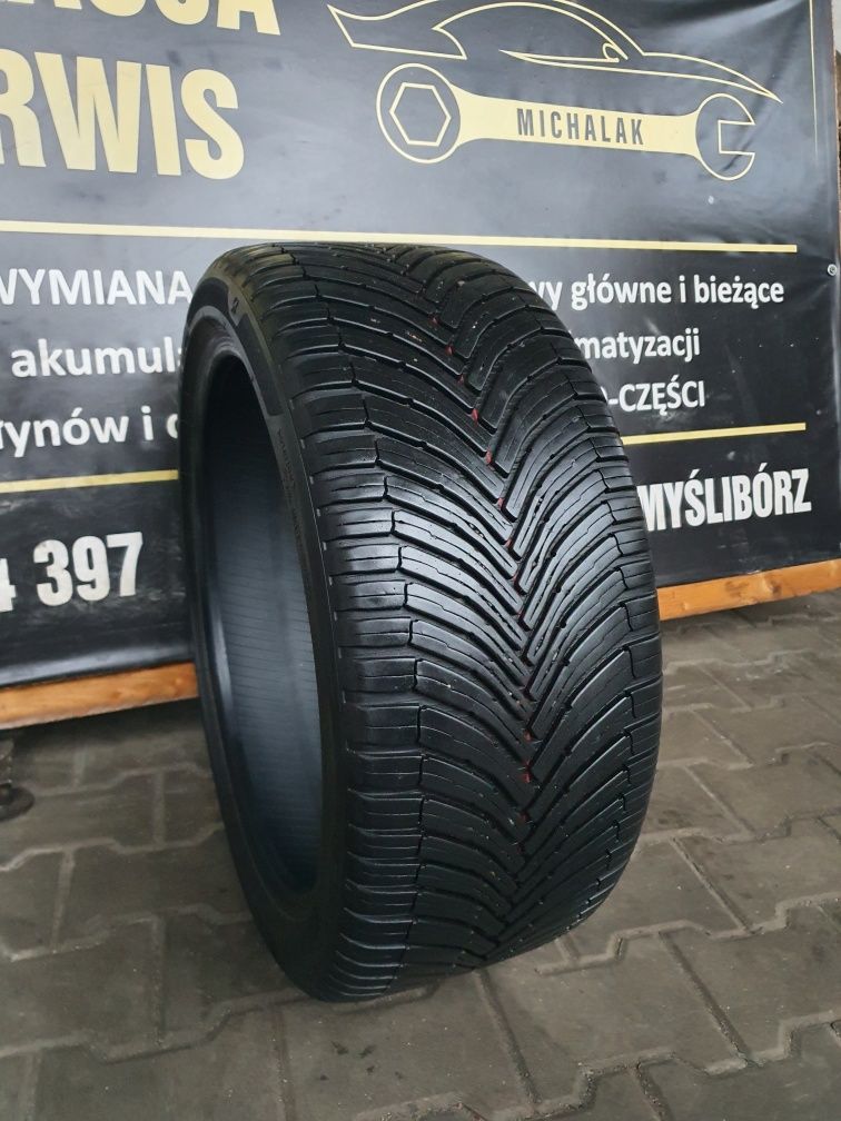 Opona wielosezonowa 245/40/19 Bridgestone Turanza Allseason 6