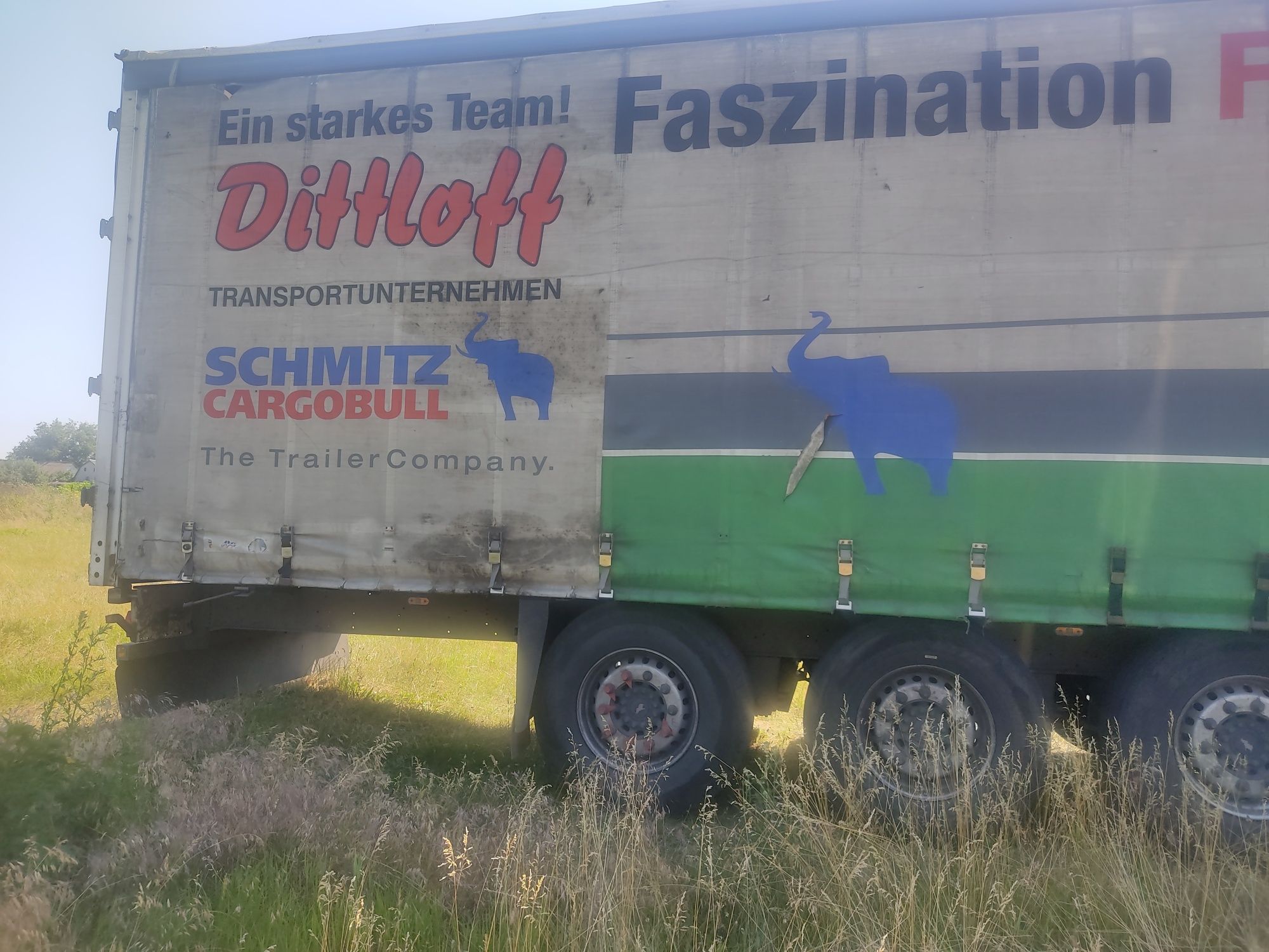 Напівпричіп schmitz s01