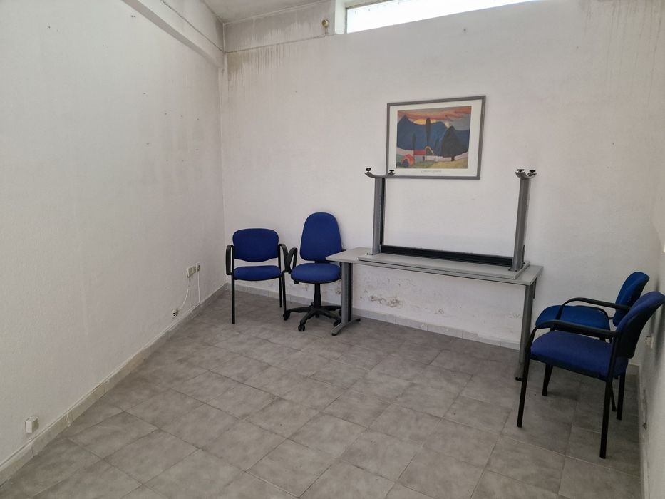 Loja no centro comercial Dovari