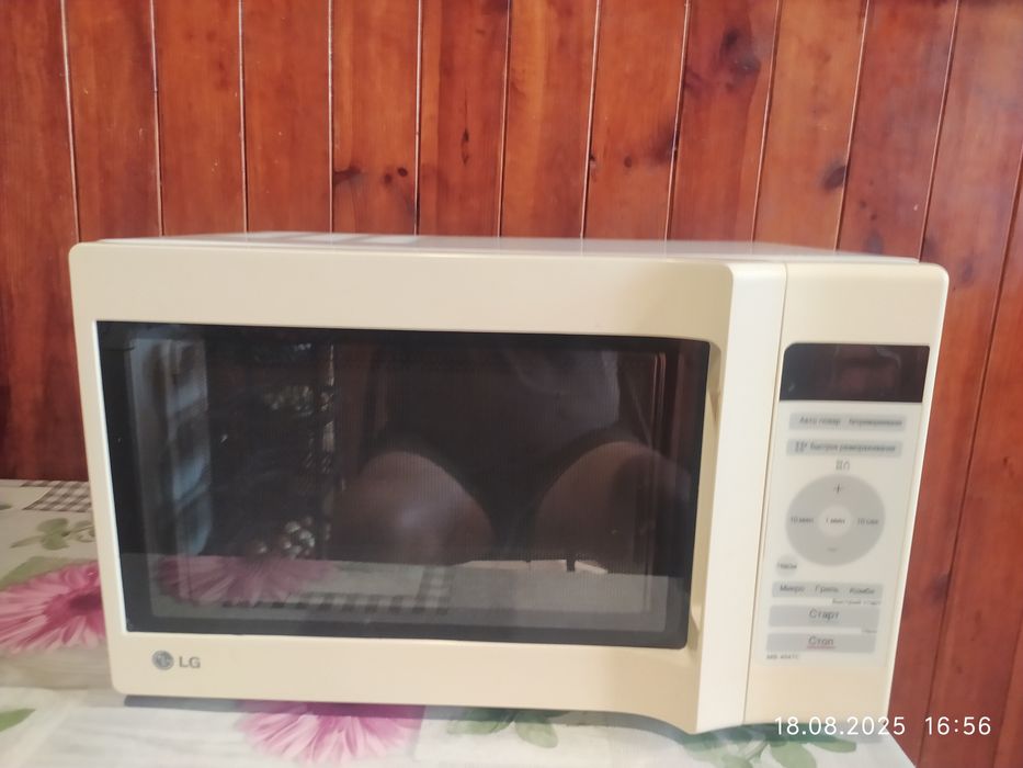 Продам мікрохвильову піч з грилем LG в робочому стані в м.Запоріжжя
